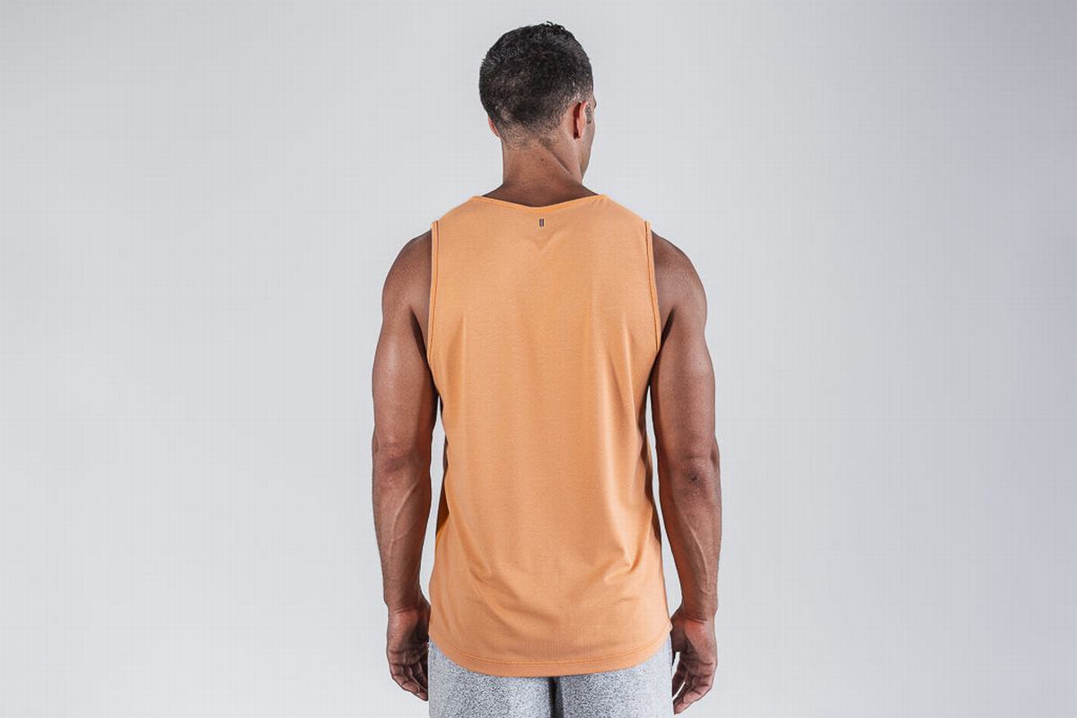 Nobull Textured Men's Tank Tops Yellow | Australia (AP1948)